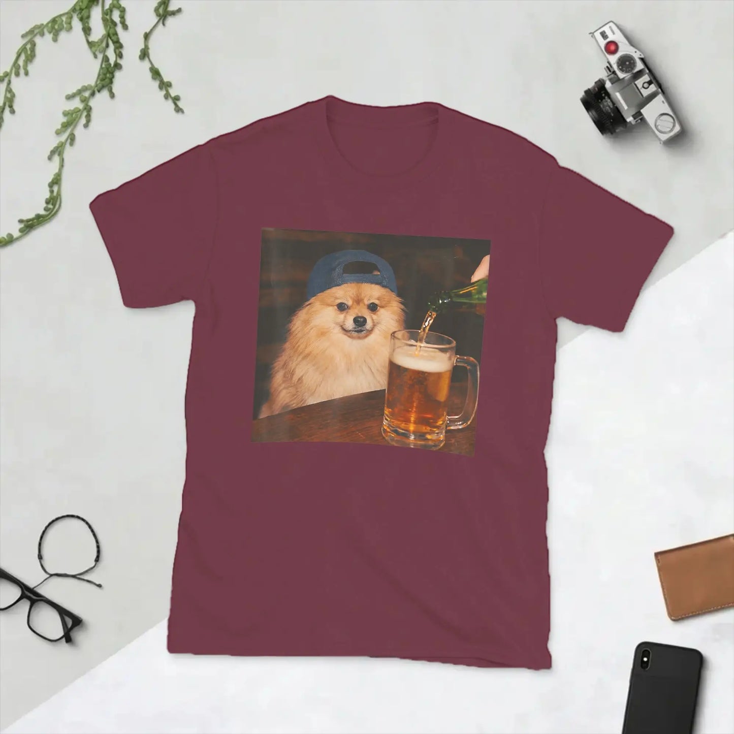 Pomeranian Drinking Beer T-Shirt