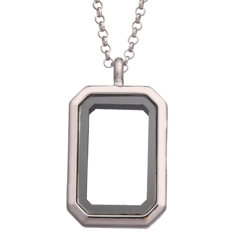 Emergency Pouch Locket