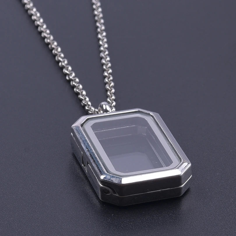 Emergency Pouch Locket
