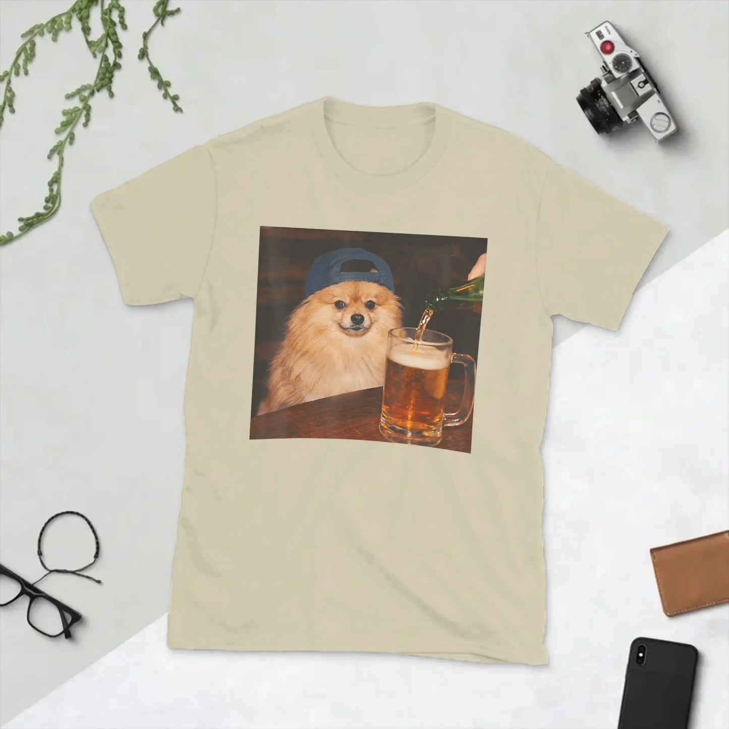 Pomeranian Drinking Beer T-Shirt