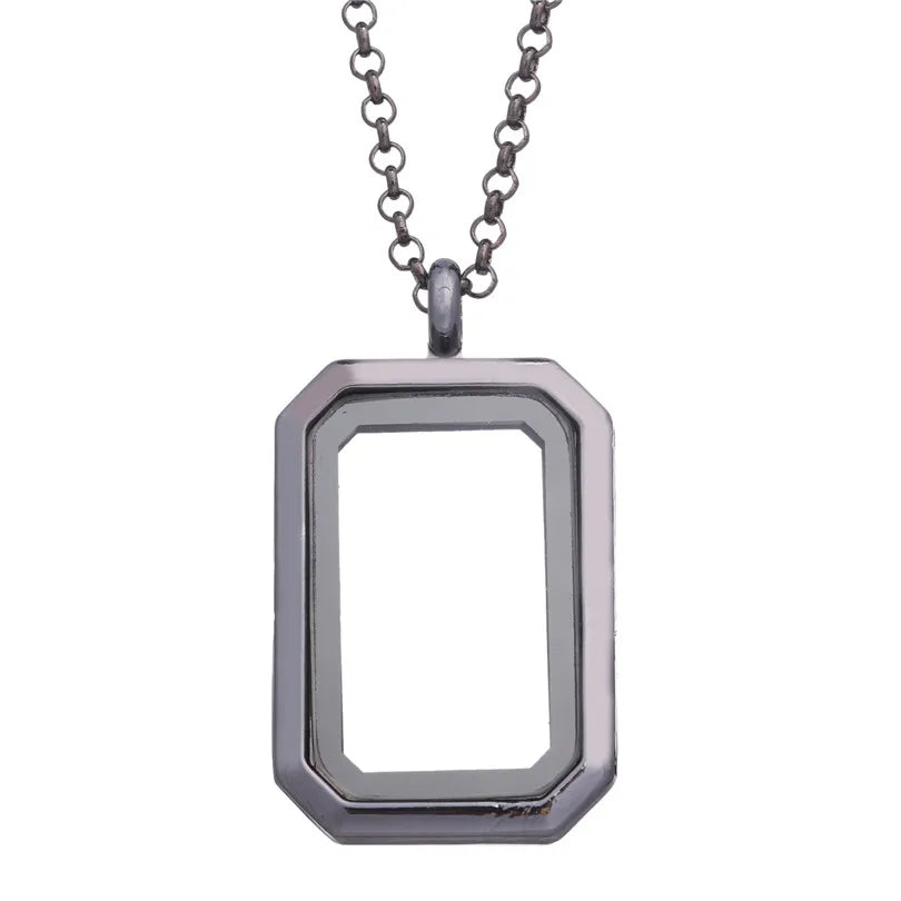 Emergency Pouch Locket